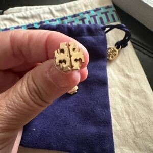 Tory Burch Logo stud earrings